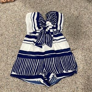 Lulus romper